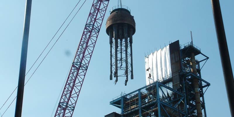 Cutting of the reactor dome